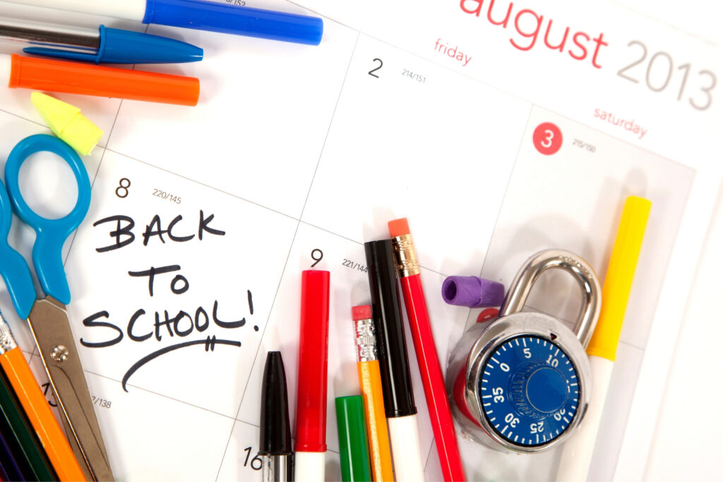 school calendar for best moving period